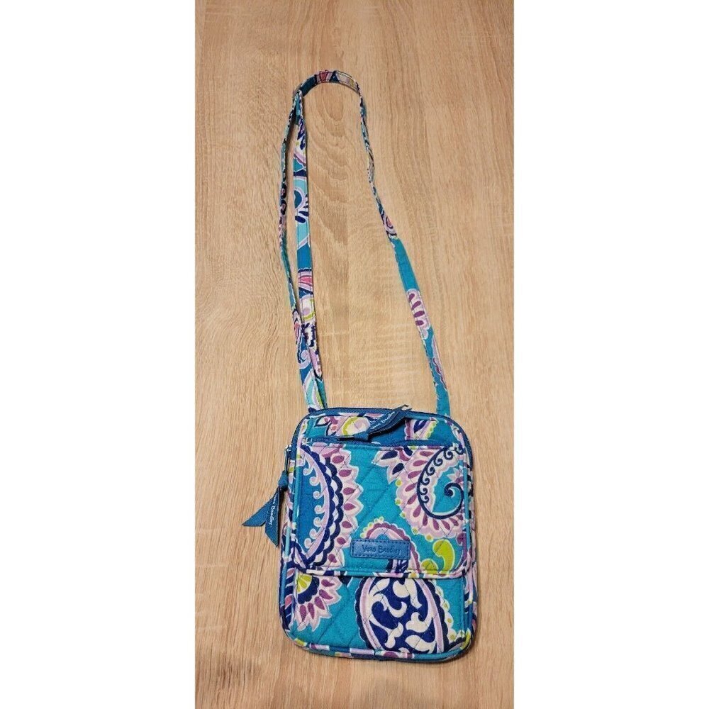 Vera Bradley Lighten Up Blue Paisley Small Crossbody Purse Bag